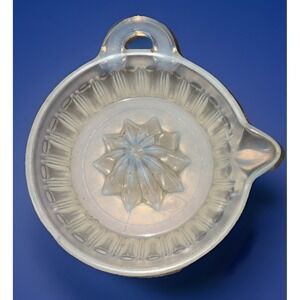 Vintage‎ FRY Citrus Juicer Reamer Opalescent Swirled Glass Ribbed Cottagecore